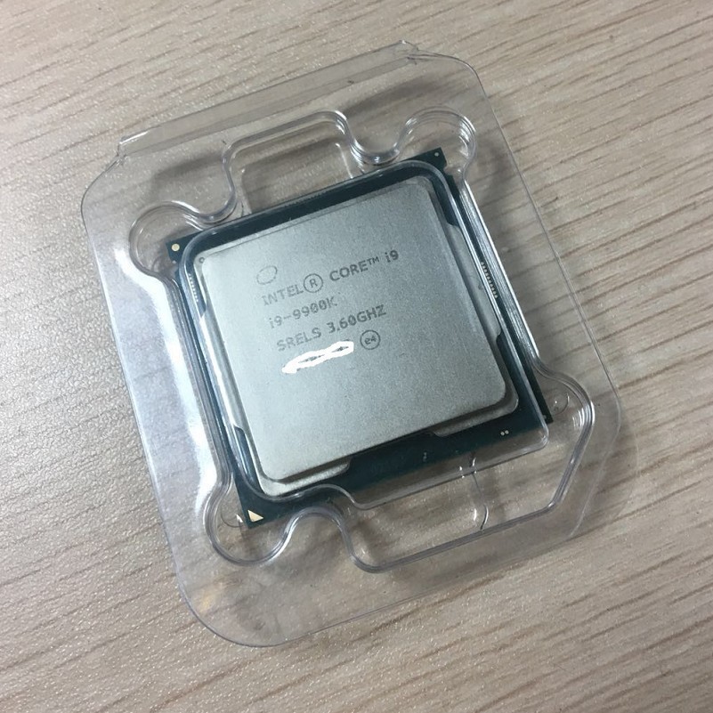 英特尔 酷睿i9 9900k cpu电脑台式机主板cpu八核十六线程 外内 (各规