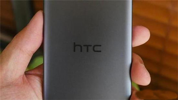 7201478_htc_thumb.jpg
